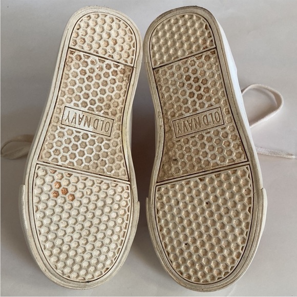 Girls Old Navy High Top Sneakers - Picture 8 of 8